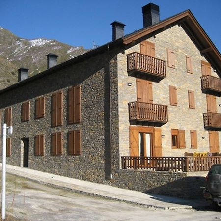 La Buhardilla De Isavarre Bagian luar foto