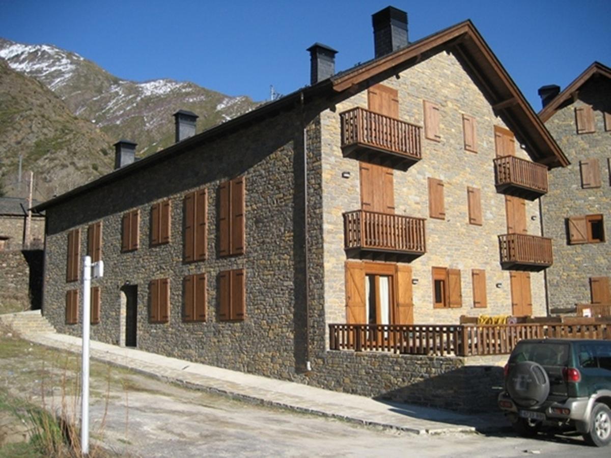 La Buhardilla De Isavarre Bagian luar foto